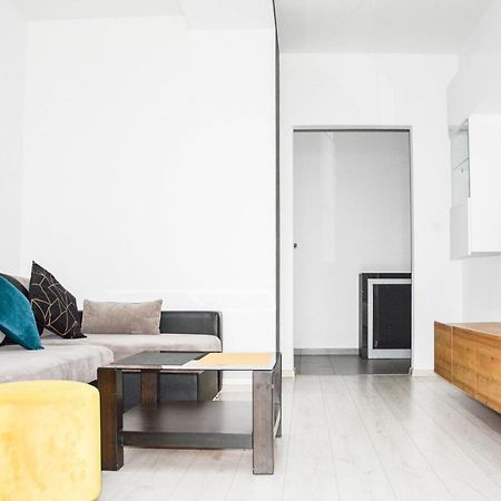 Apartament Delux Przy Wisle Lägenhet Krasków Exteriör bild