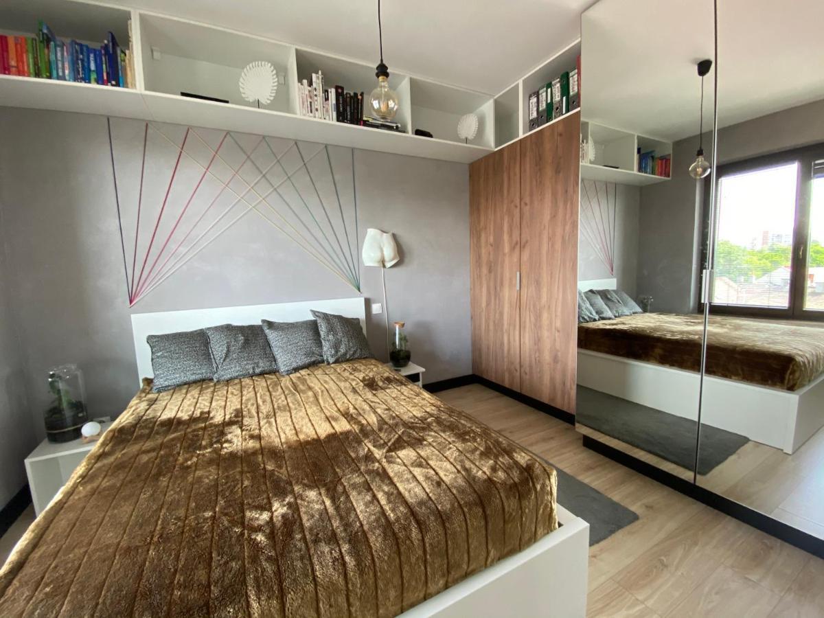 Apartament Delux Przy Wisle Lägenhet Krasków Exteriör bild