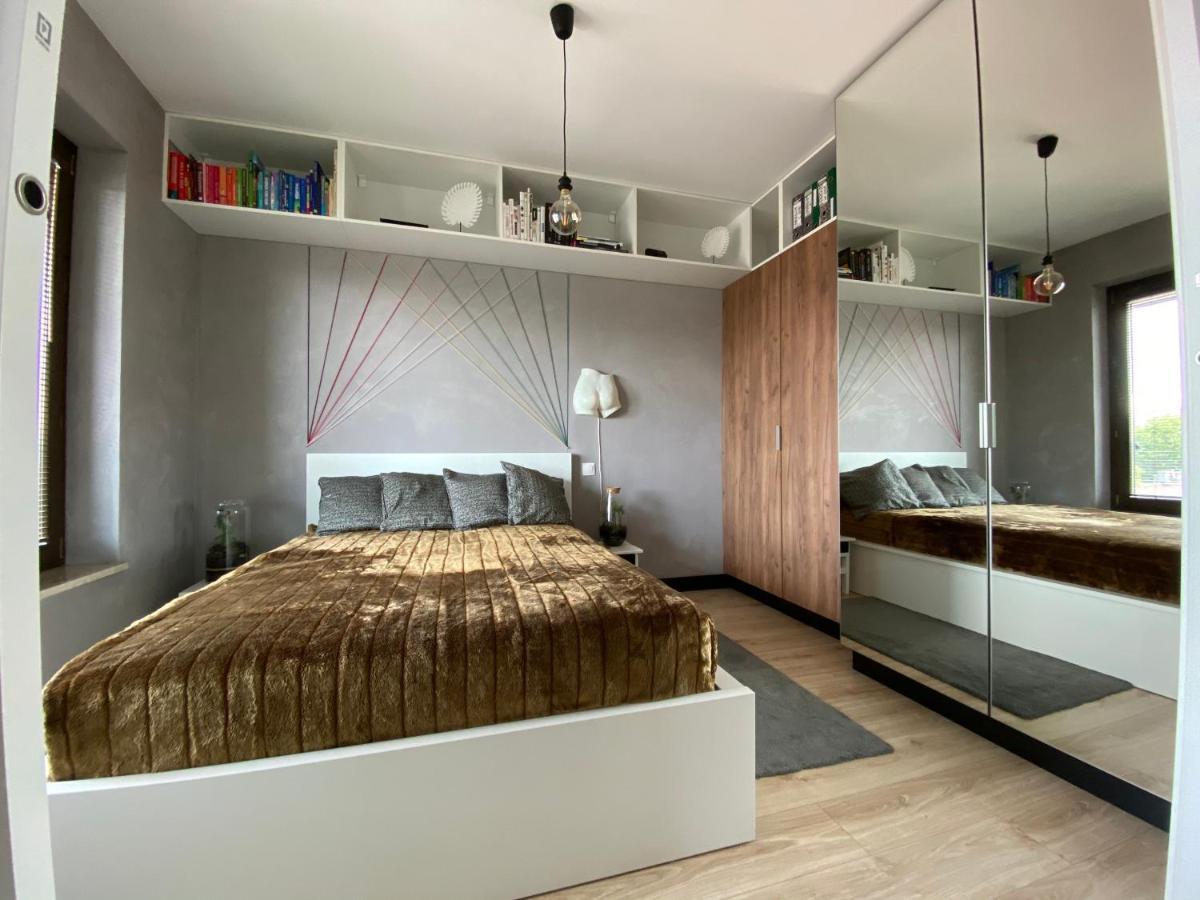 Apartament Delux Przy Wisle Lägenhet Krasków Exteriör bild