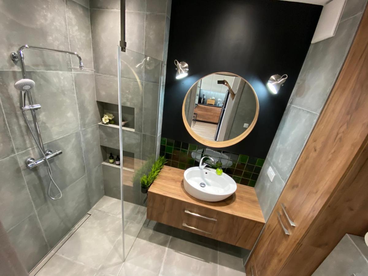 Apartament Delux Przy Wisle Lägenhet Krasków Exteriör bild
