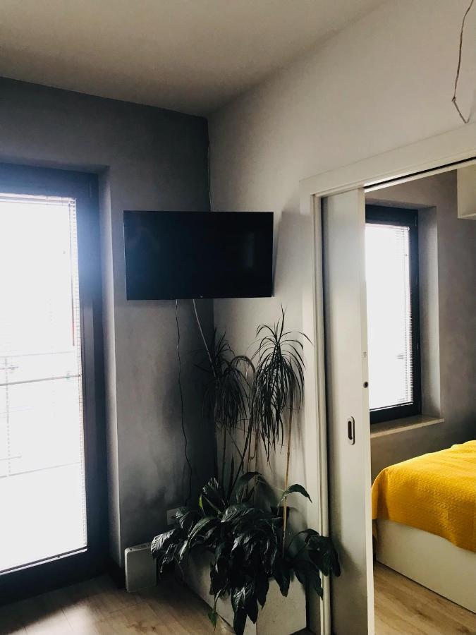 Apartament Delux Przy Wisle Lägenhet Krasków Exteriör bild